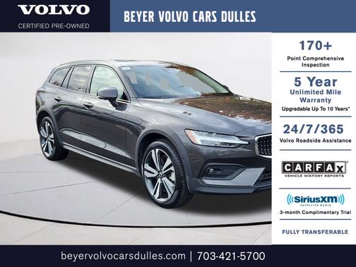 2025 Volvo V60 Cross Country B5 Plus