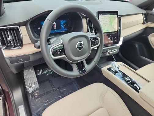 Mulberry Red 2025 Volvo XC90 B5 Plus