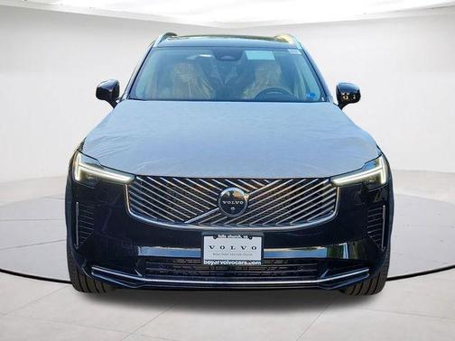 Onyx Black Metallic 2026 Volvo XC90 B6 Ultra 6-Seater