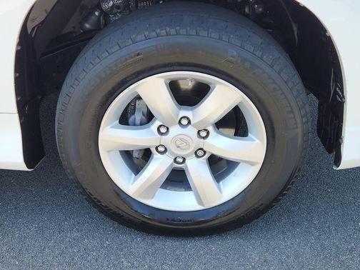Starfire Pearl 2017 Lexus GX 460 Base
