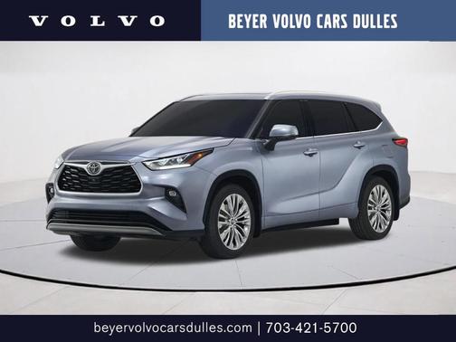 Moon Dust 2021 Toyota Highlander Limited
