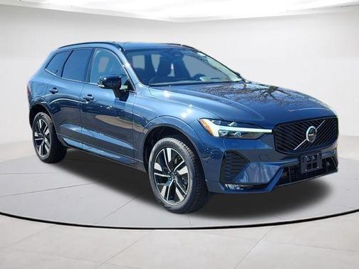 Denim Blue Metallic 2026 Volvo XC60 B5 Plus