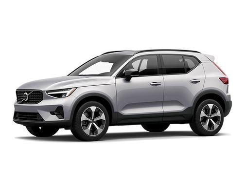 2025 Volvo XC40 B5 Plus Dark Theme