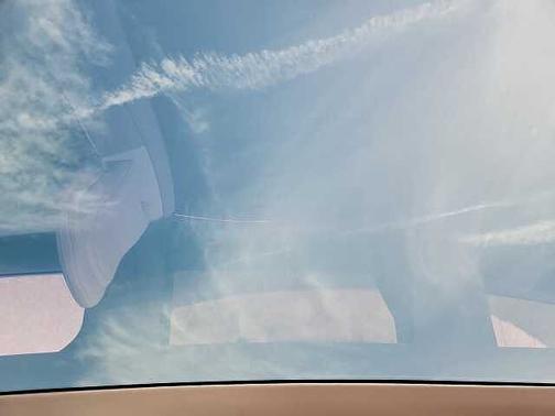 2025 Volvo EX90 Plus