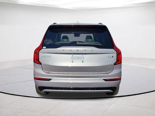 Aurora Blue 2026 Volvo XC90 B6 Ultra Dark Theme 7-Seater