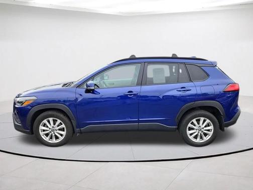 Blue Crush Metallic 2024 Toyota Corolla Cross LE