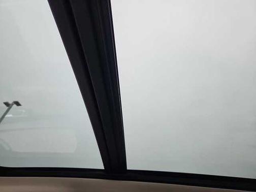 2024 Volvo XC60 B5 Ultimate Dark Theme