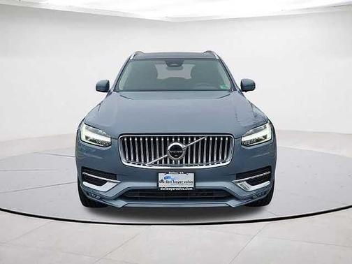2023 Volvo XC90 Plus