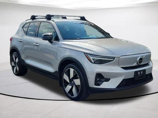 Silver 2023 Volvo XC40 Recharge Pure Electric Twin Ultimate
