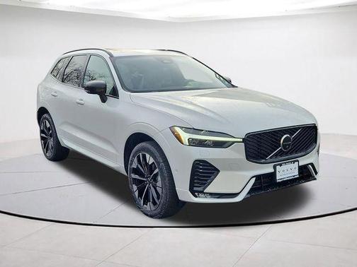 Crystal White 2026 Volvo XC60 B5 Plus