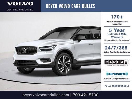 2022 Volvo XC40 T5 R-Design