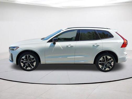 Crystal White 2026 Volvo XC60 B5 Plus