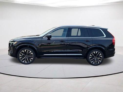 Onyx Black Metallic 2026 Volvo XC90 B6 Plus 7-Seater