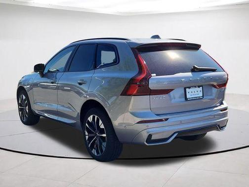 Aurora Blue 2026 Volvo XC60 Plug-In Hybrid T8 Plus