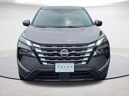 Gun Metallic 2024 Nissan Rogue SV