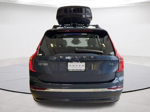 Denim Blue Metallic 2026 Volvo XC90 B6 Ultra 7-Seater