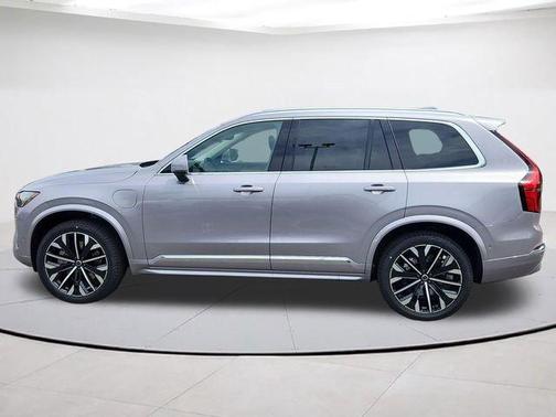 Aurora Blue 2026 Volvo XC90 Plug-In Hybrid T8 Plus 7-Seater