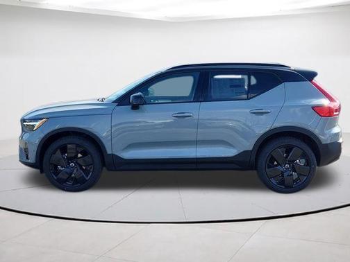 Gray Metallic 2026 Volvo XC40 B5 Ultra Black Edition