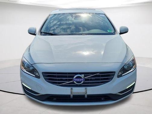 2016 Volvo S60 T5 Premier