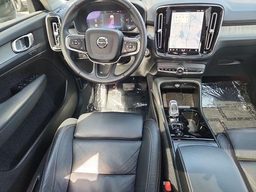 Fjord Blue Metallic 2023 Volvo XC40 B5 Plus Dark Theme