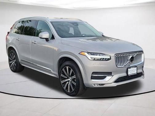 Silver 2023 Volvo XC90 B6 Plus 7-Seater