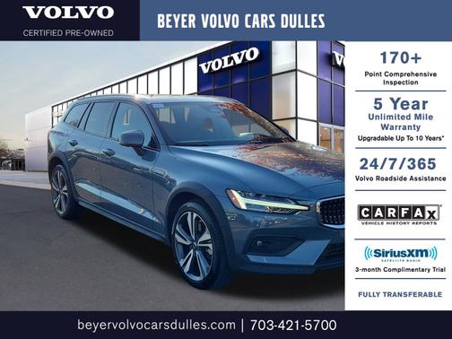 2024 Volvo V60 Cross Country B5 Plus