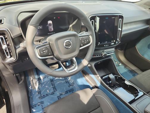 2022 Volvo C40 Recharge Pure Electric Ultimate