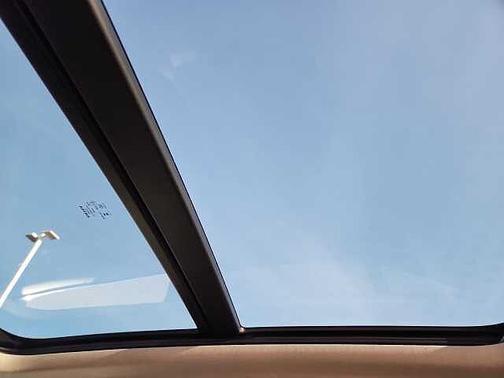 2024 Volvo XC40 Ultimate