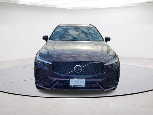 Mulberry 2026 Volvo XC60 B5 Plus