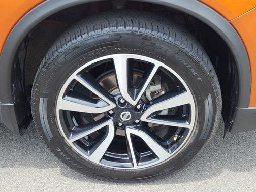 Monarch Orange 2017 Nissan Rogue SL