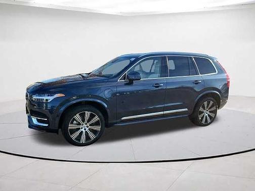 2024 Volvo XC90 Plus