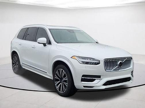 2025 Volvo XC90 Plus