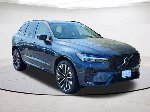 Denim Blue 2027 Volvo XC60 B5 ULTRA