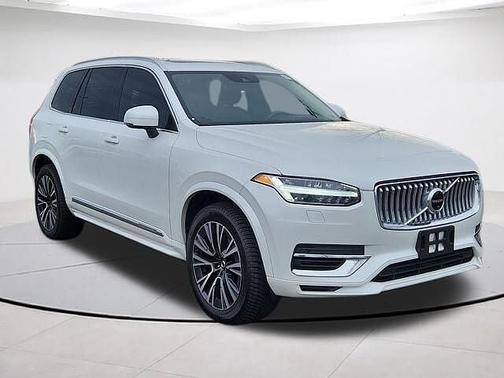 2022 Volvo XC90 T8 Inscription Expression 7 Passenger