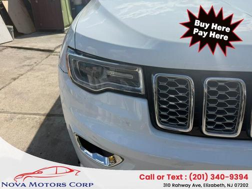 White 2017 Jeep Grand Cherokee Overland