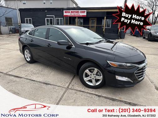 Black 2022 Chevrolet Malibu LT