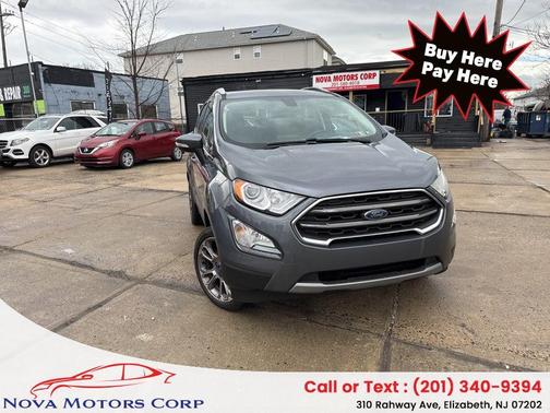 Gray 2018 Ford EcoSport Titanium