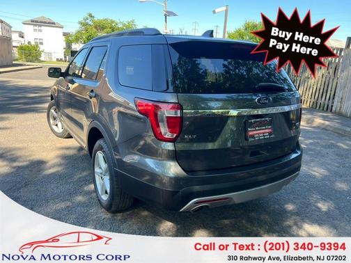 Gray 2016 Ford Explorer XLT