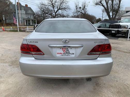 2005 Lexus ES 330 Base