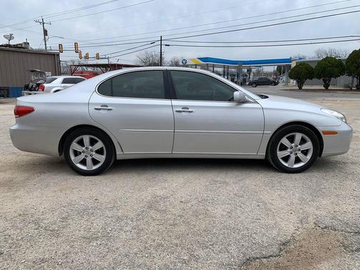 2005 Lexus ES 330 Base