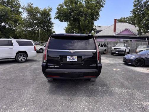 2018 Cadillac Escalade ESV Premium Luxury