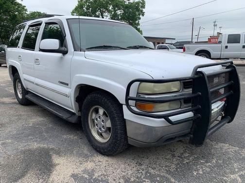 Summit White 2002 Chevrolet Tahoe LT
