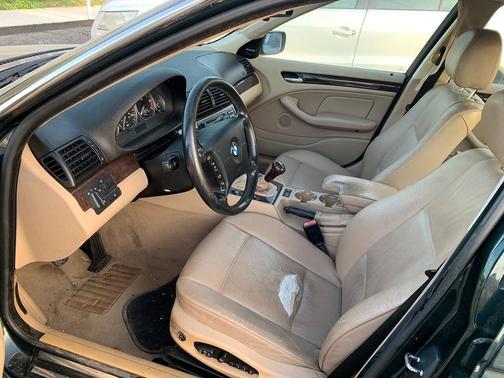 2002 BMW 330 330xi AWD 4dr Sedan