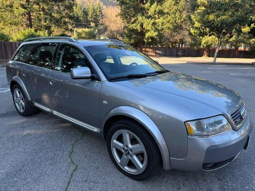 Gray 2005 Audi allroad 4.2