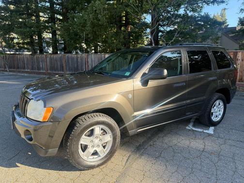 2006 Jeep Grand Cherokee Laredo