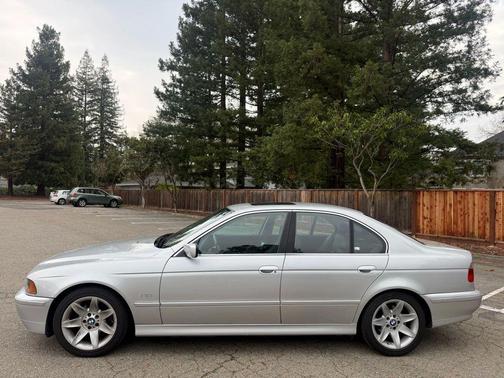 2003 BMW 525 525i Sedan 4D