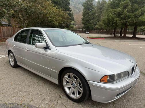 2003 BMW 525 525i Sedan 4D