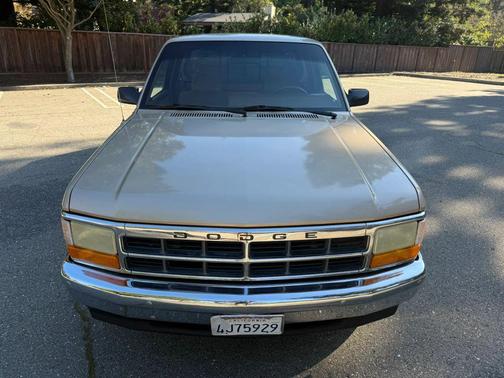 1992 Dodge Dakota S