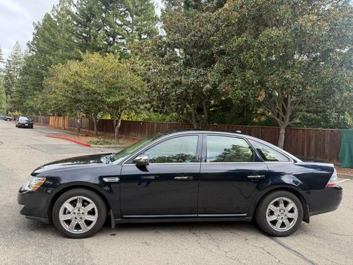 2008 Ford Taurus Limited