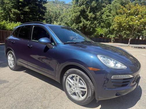 2013 Porsche Cayenne Base